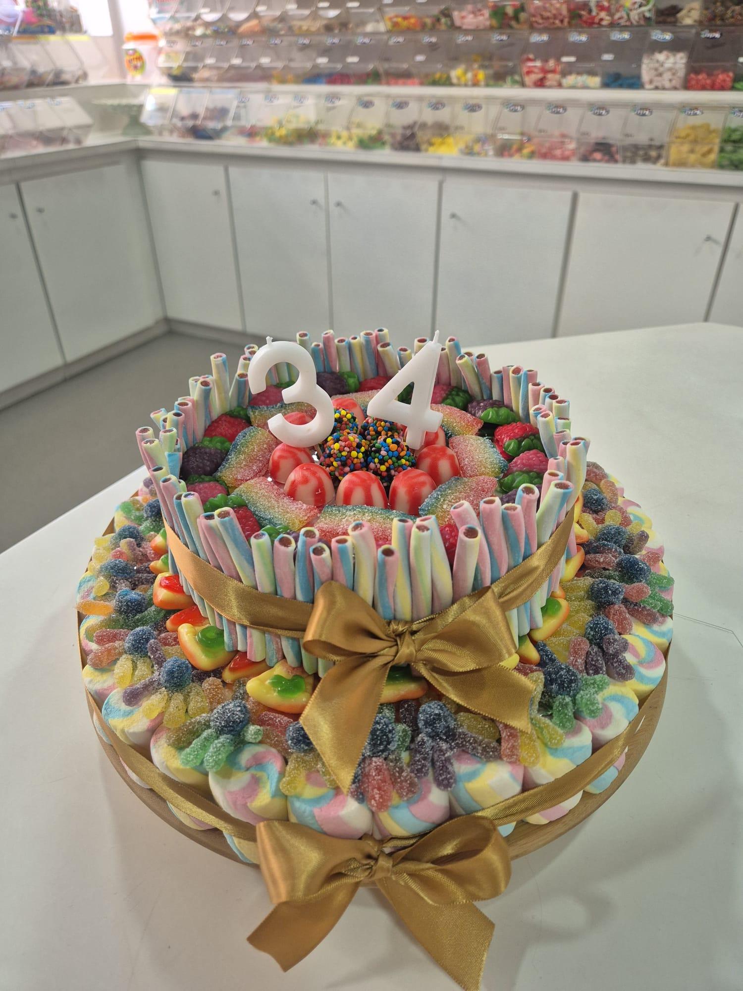 Bolo de gomas Piñata 3