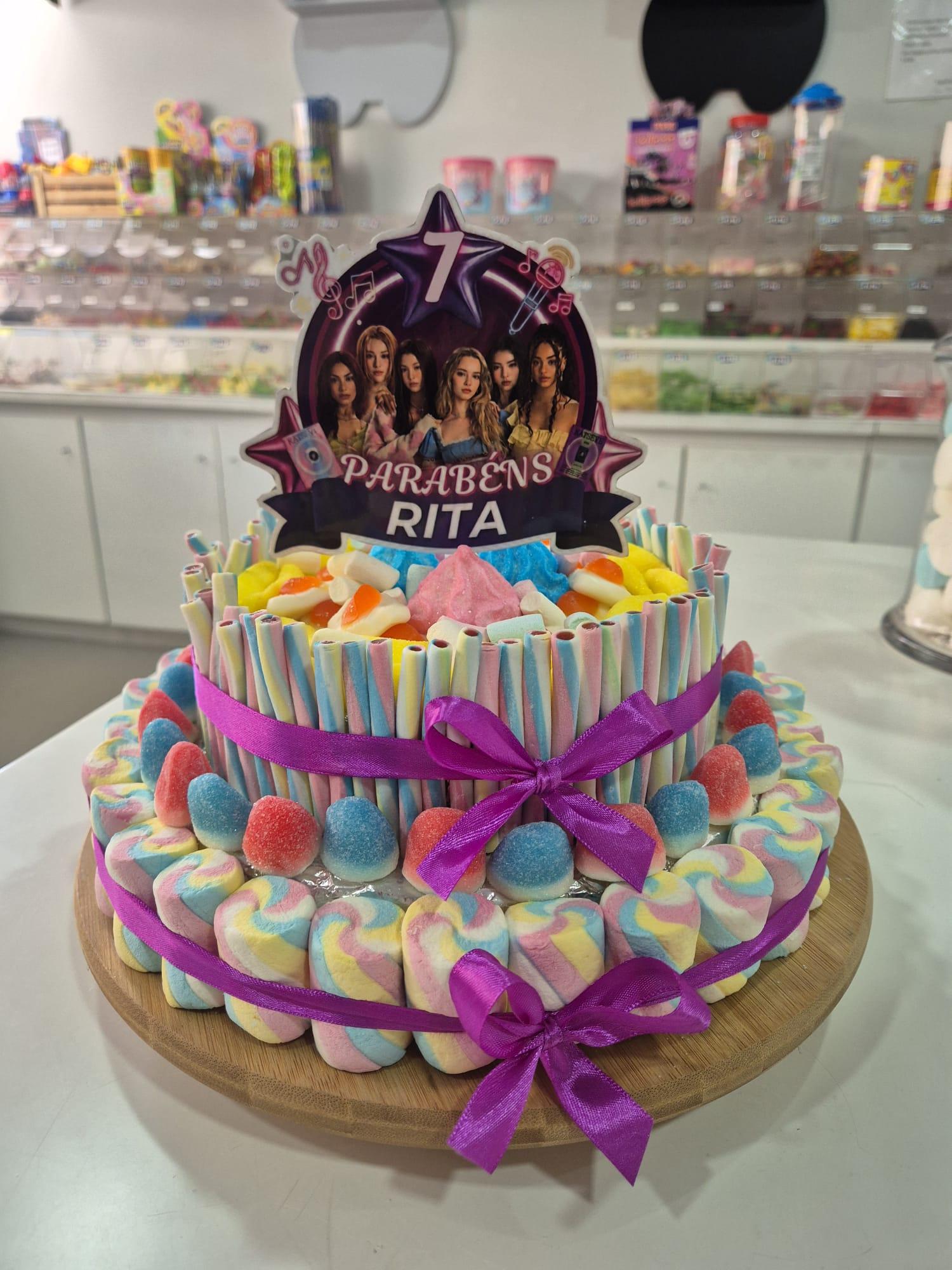 Bolo de gomas Piñata 5
