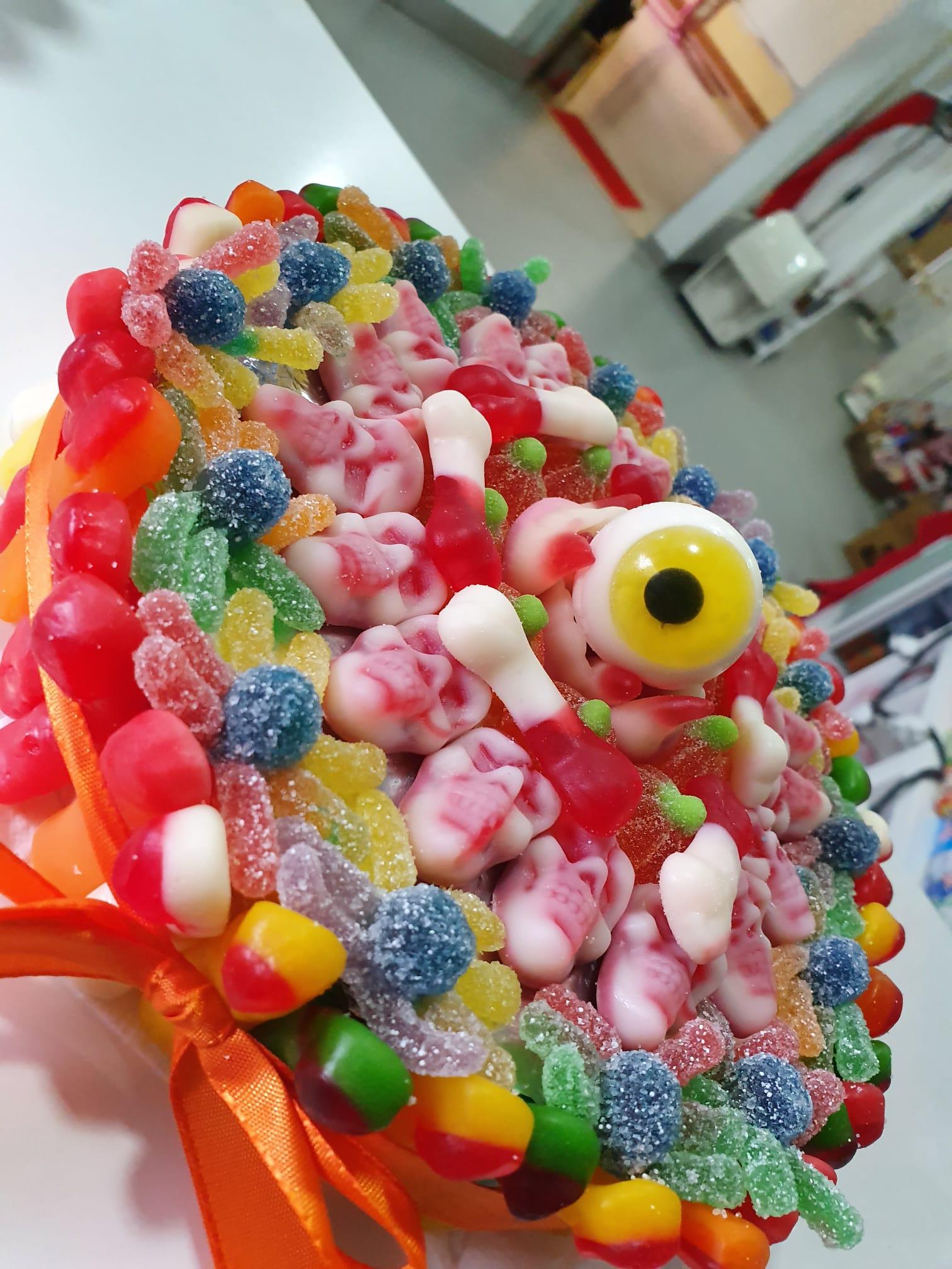 Bolo de gomas Piñata 25