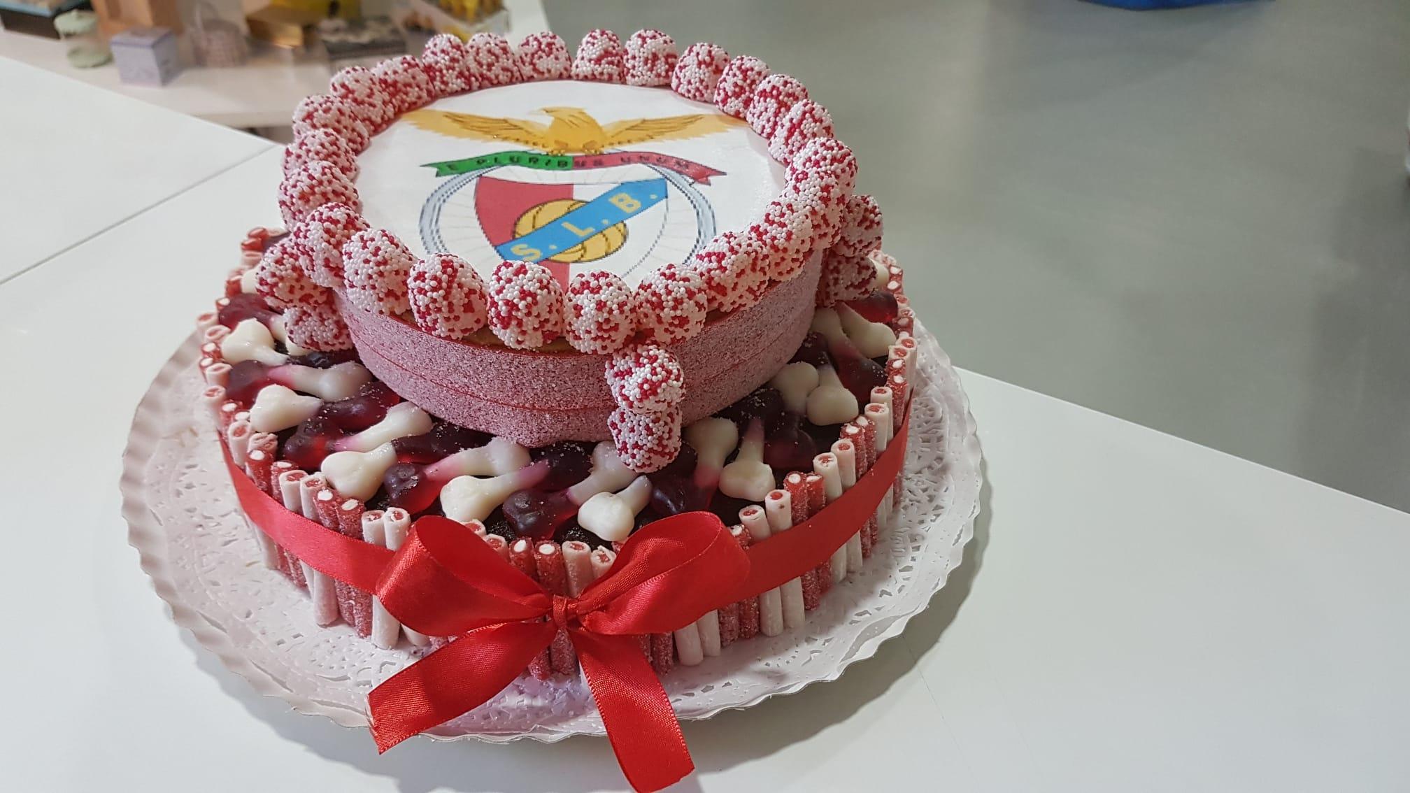 Bolo de gomas Piñata 33