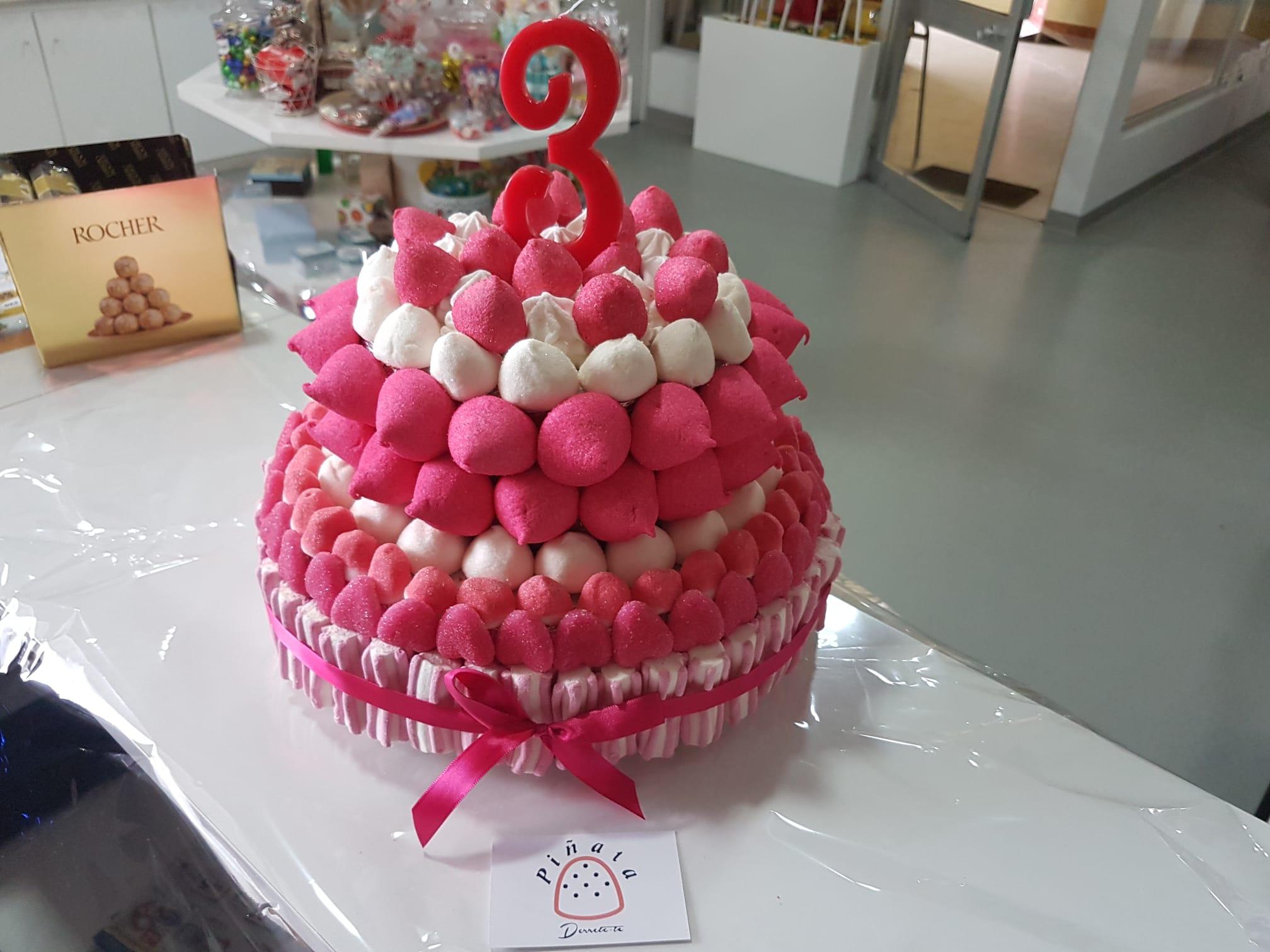 Bolo de gomas Piñata 47